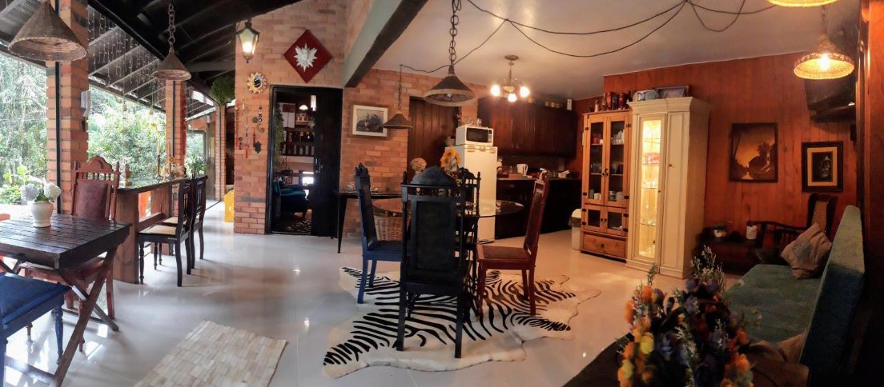 Отель Nanda'S House Pousada Сан-Франсиску-ди-Паула Экстерьер фото